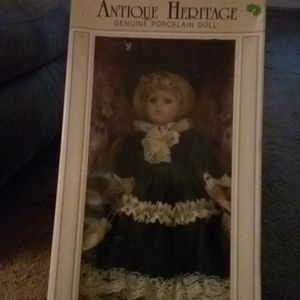 Antique Heritage genuine porcelain